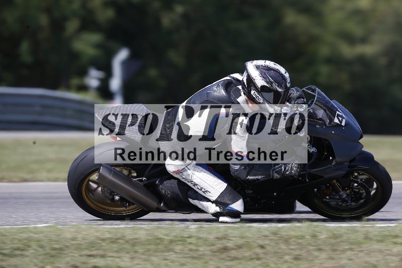 Archiv-2025/49 26.08.2025 Cornu Master School ADR/rot-rouge/42